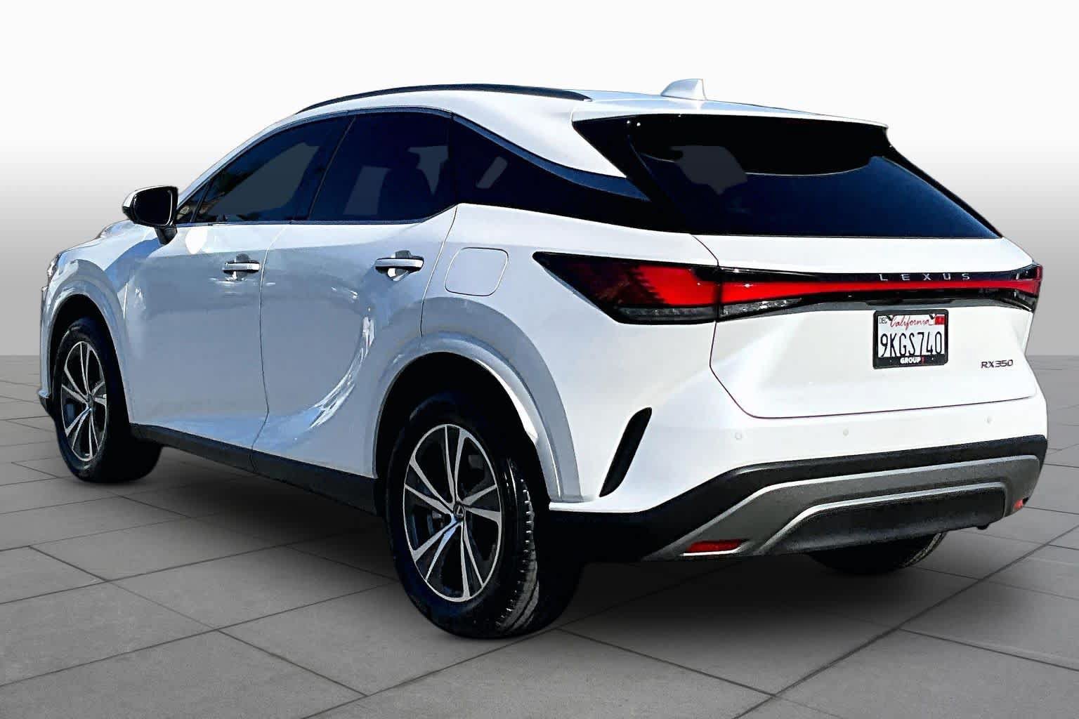 Certified 2024 Lexus RX 350 Premium w/ Accessory Package (Z1) FWD image 11