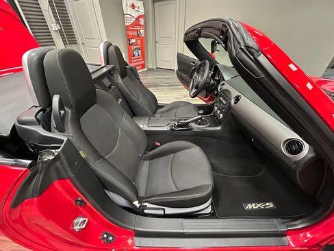 Used 2012 MAZDA MX-5 Miata Sport w/ Convenience Pkg RWD image 34