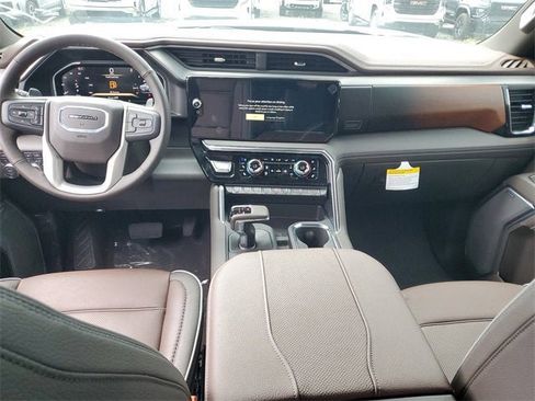 New 2026 GMC Sierra 1500 Denali w/ Denali Reserve Package image 12