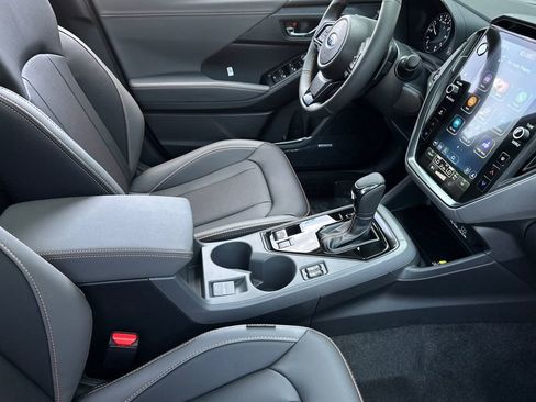 Used 2025 Subaru Crosstrek 2.5i Limited w/ Popular Package #4A image 16