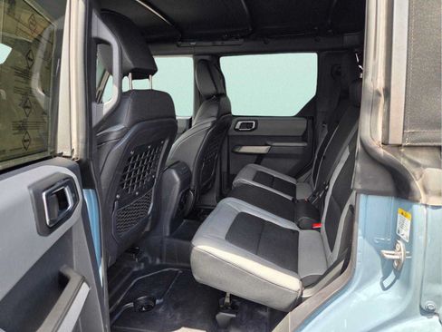 Used 2023 Ford Bronco Black Diamond AWD/4WD image 12