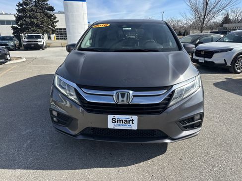 Used 2018 Honda Odyssey EX image 2