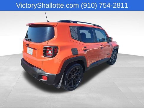 Used 2018 Jeep Renegade Altitude w/ Popular Equipment Group FWD image 25