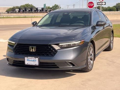 Used 2023 Honda Accord EX image 2