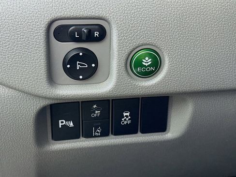 Used 2021 Honda Pilot Touring image 23