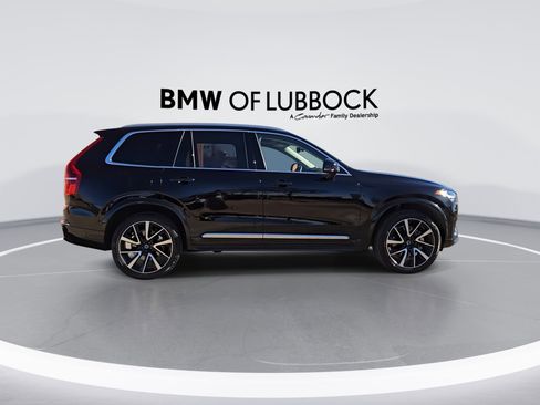 Used 2025 Volvo XC90 B5 Plus w/ Protection Package Premier image 9