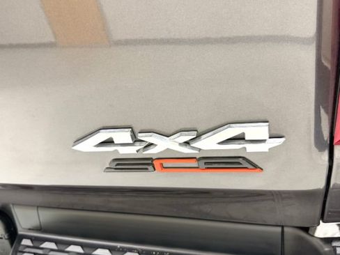 Used 2020 RAM 1500 Big Horn AWD/4WD image 11