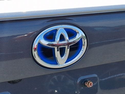 Used 2024 Toyota RAV4 Limited w/ Advanced Technology Package AWD/4WD image 32