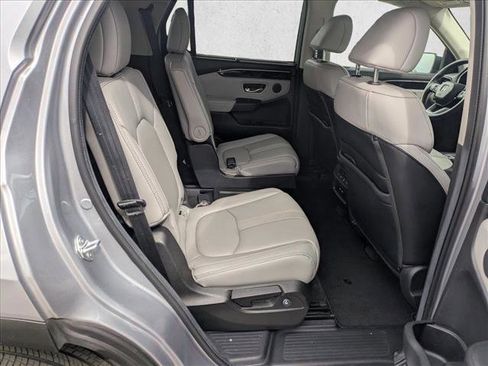 Certified 2024 Honda Pilot EX-L image 17