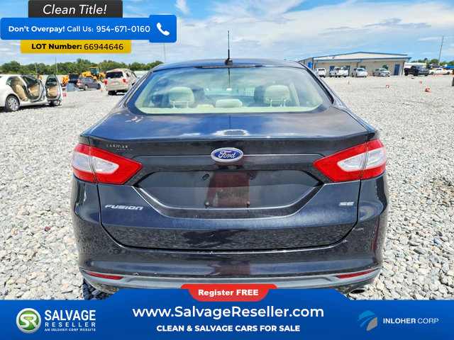 Used 2014 Ford Fusion SE FWD image 8