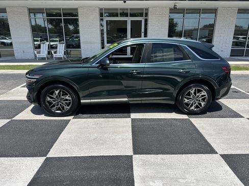 Used 2022 Genesis GV70 2.5T w/ Advanced Package AWD/4WD image 1