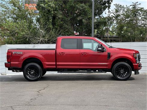 Used 2020 Ford F250 Lariat AWD/4WD image 9