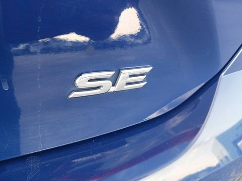 Used 2025 Toyota Camry SE FWD image 28