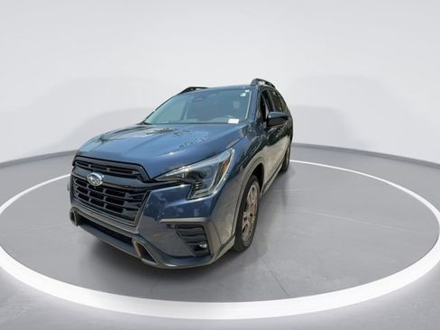 Certified 2025 Subaru Ascent Bronze Edition AWD/4WD image 3