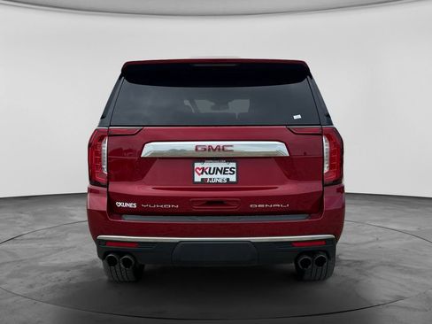 Used 2023 GMC Yukon Denali AWD/4WD image 9