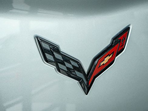 Used 2016 Chevrolet Corvette Z06 w/ Battery Protection Package RWD image 20