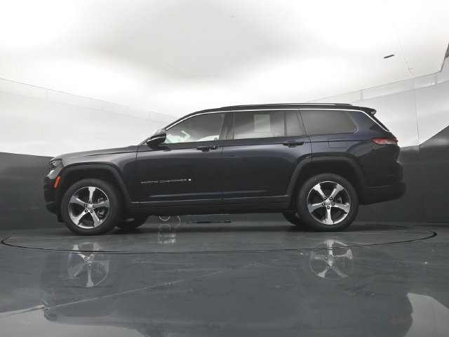Used 2023 Jeep Grand Cherokee L Limited w/ Luxury Tech Group II AWD/4WD image 21