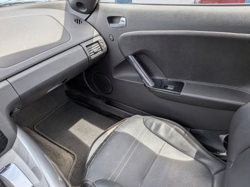 Used 2007 Saturn Sky w/ Premium Trim Pkg image 15