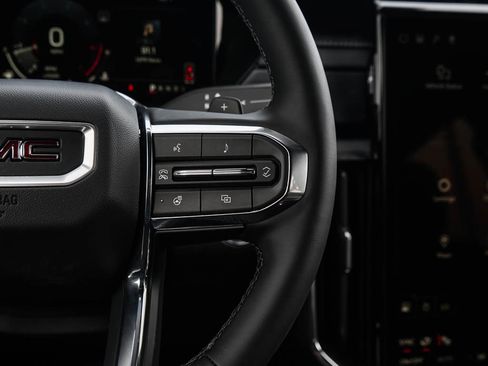 New 2026 GMC Acadia Elevation w/ LPO, Floor Liner Package image 23