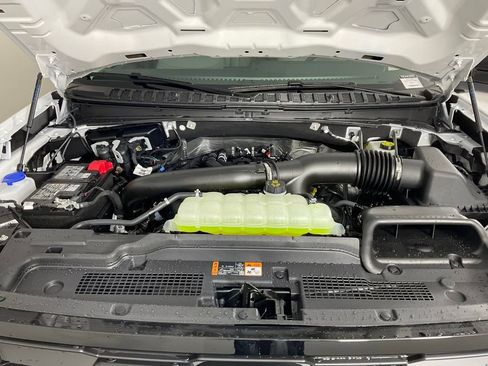 New 2026 Ford Expedition Active RWD image 9