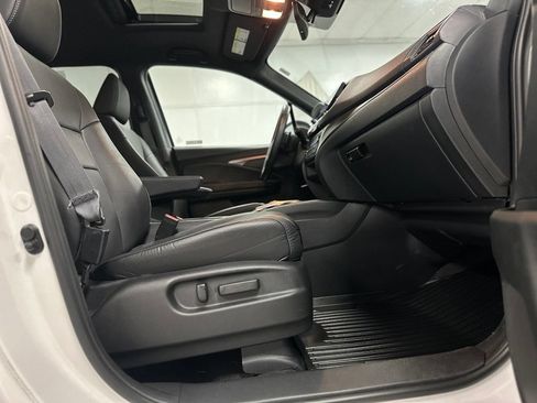 Used 2023 Honda Passport EX-L image 23