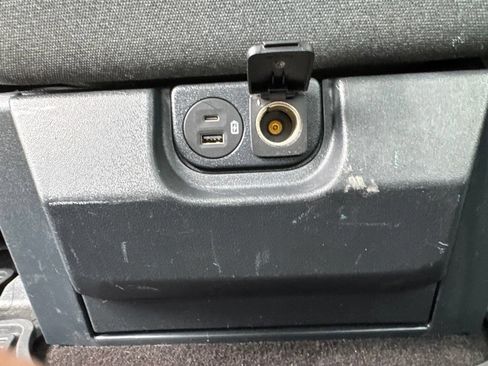 Used 2022 Ford F150 XLT w/ Equipment Group 302A High AWD/4WD image 19