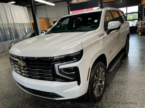 Used 2026 Chevrolet Tahoe High Country w/ Sun And Tow Package AWD/4WD image 4