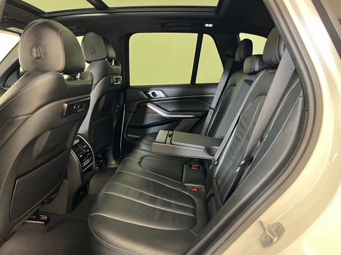 Used 2019 BMW X5 xDrive40i w/ Convenience Package image 13
