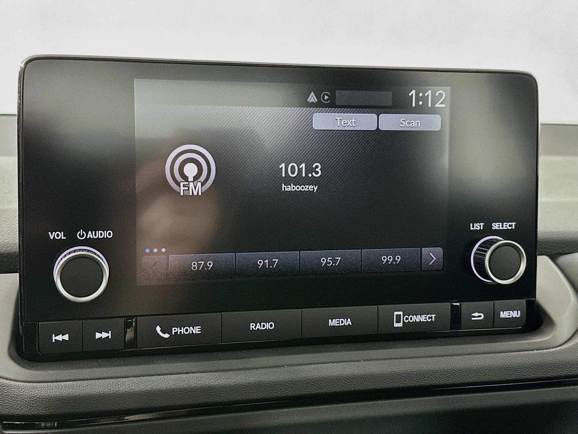Used 2025 Honda Accord SE image 14