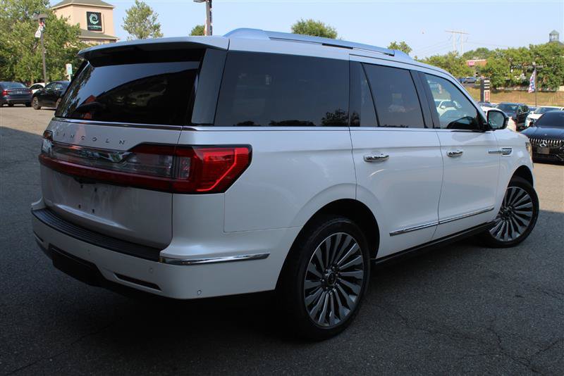 Used 2018 Lincoln Navigator Reserve w/ Technology Package AWD/4WD image 5
