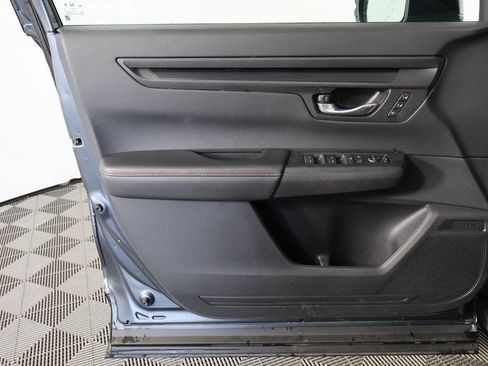 Used 2024 Honda CR-V Sport-L image 11