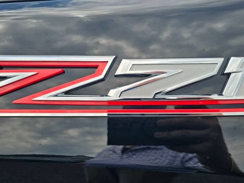 Certified 2024 Chevrolet Silverado 1500 LT Trail Boss w/ LT Trail Boss Premium Package AWD/4WD image 13