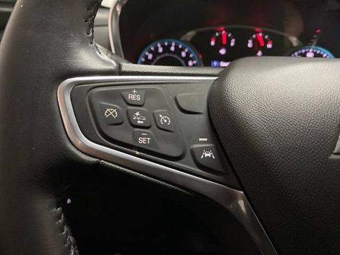 Used 2022 Chevrolet Equinox LT FWD image 36