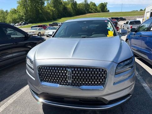 Used 2023 Lincoln Nautilus Reserve w/ Equipment Group 201A AWD/4WD image 3