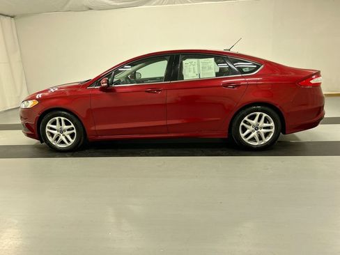 Used 2016 Ford Fusion SE image 7