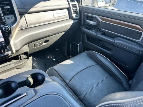 Used 2024 RAM 2500 Laramie w/ Safety Group AWD/4WD image 15