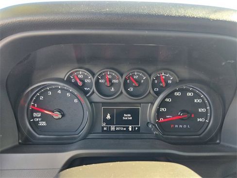 Used 2023 Chevrolet Silverado 1500 Custom image 22