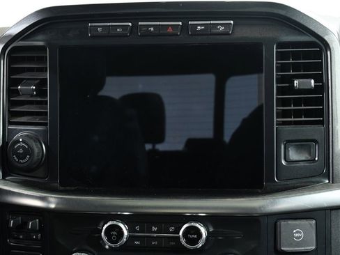 Used 2022 Ford F150 Lariat w/ Equipment Group 502A High image 9