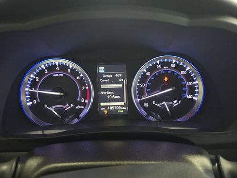 Used 2018 Toyota Highlander XLE image 18