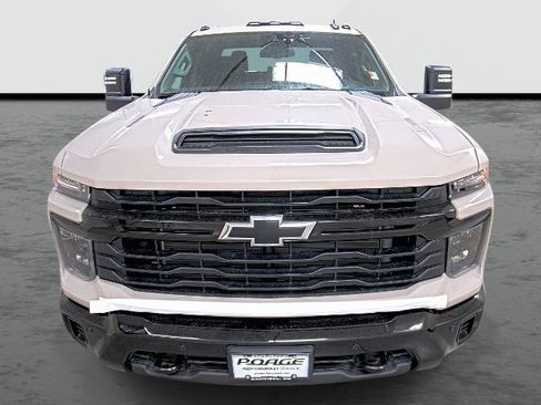 New 2026 Chevrolet Silverado 2500 Custom w/ Custom Value Package image 6