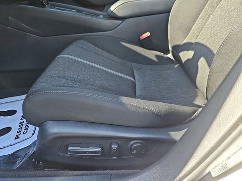 Used 2025 Honda Accord Sport image 33