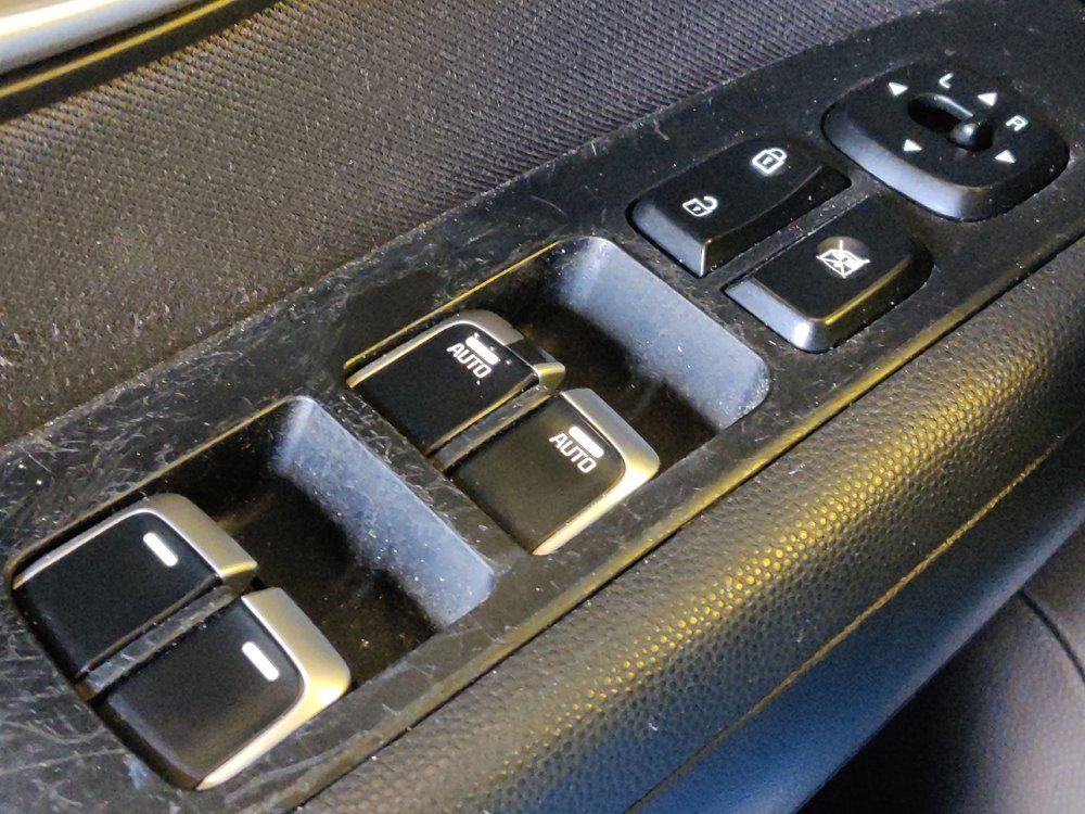 Used 2019 Kia Soul + FWD image 27
