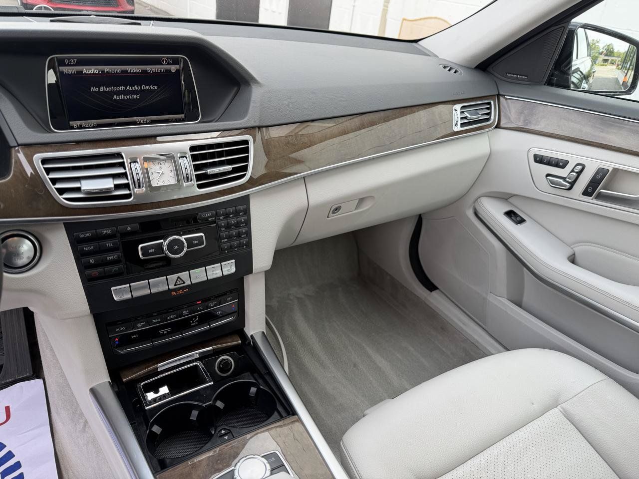 Used 2015 Mercedes-Benz E 350 4MATIC Wagon image 14