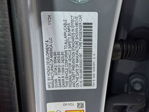 Used 2025 Acura TLX SH-AWD w/ A-SPEC Pkg image 34