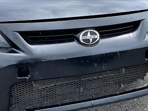 Used 2013 Scion tC FWD image 34