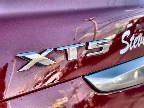 Used 2017 Cadillac XT5 Luxury w/ Driver Awareness Package image 34