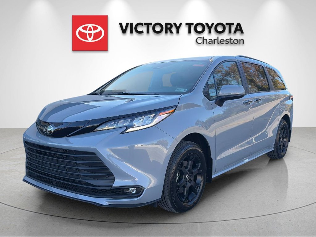 New 2026 Toyota Sienna XLE Woodland Edition AWD/4WD image 1