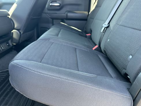 Certified 2025 Chevrolet Silverado 1500 Custom image 21