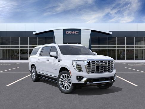 New 2026 GMC Yukon XL Denali w/ Denali Reserve Package AWD/4WD image 1