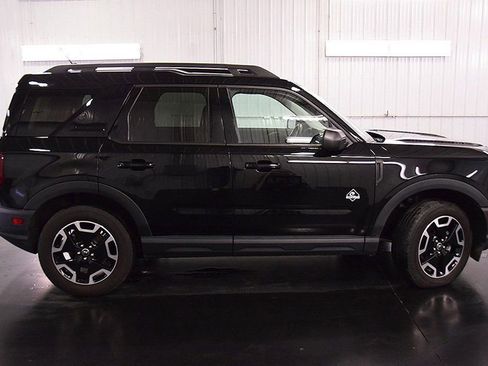 Used 2023 Ford Bronco Sport Outer Banks w/ Tech Package image 8